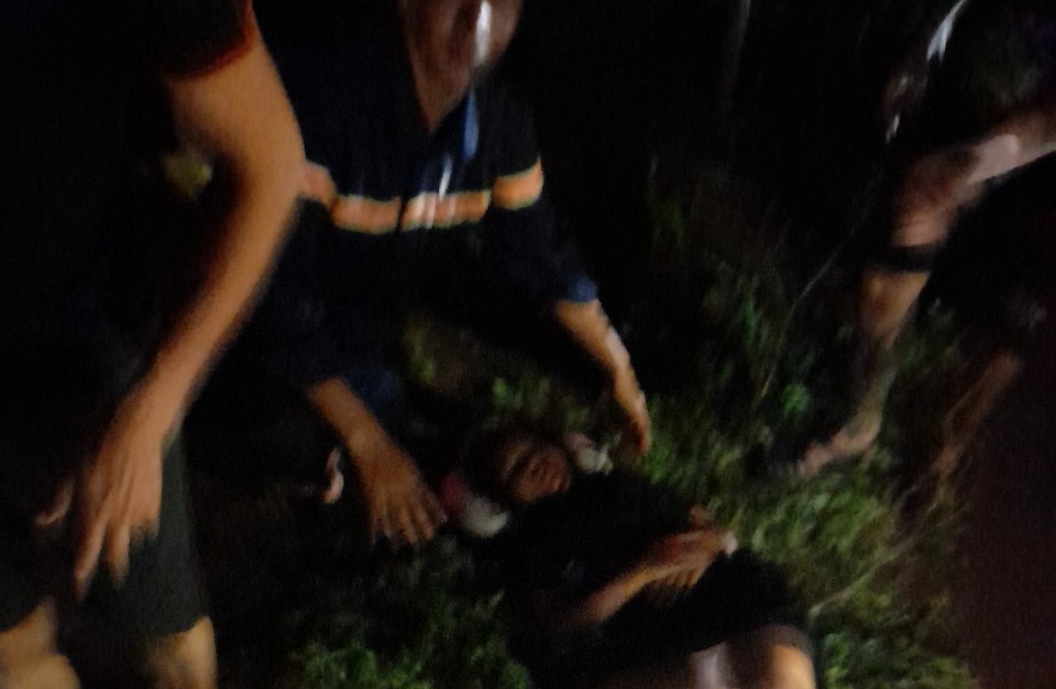 Phòng Cảnh sát PCCC và CNCH: Phối hợp cứu hộ 02 nạn nhân trong vụ va chạm giao thông